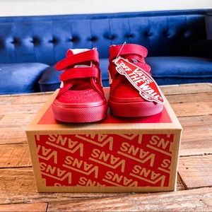 Baby boy vans size 4.5 BNIB